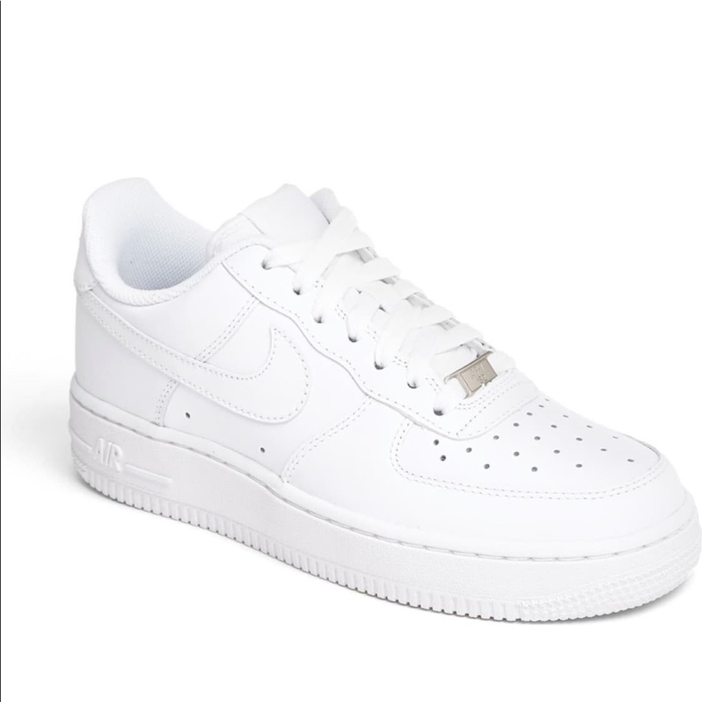 NEW! Nike Air Force One | 7.5